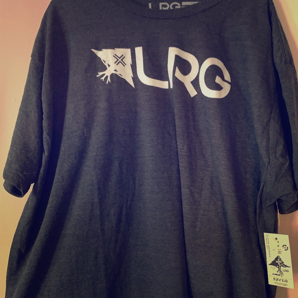 LRG tshirt
